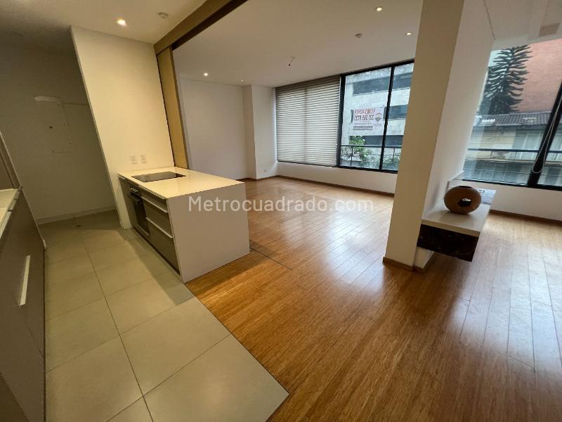 Piso – Bogotá, Chicó Lago - Más