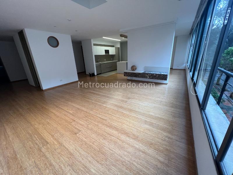 Piso – Bogotá, Chicó Lago - Vista 3