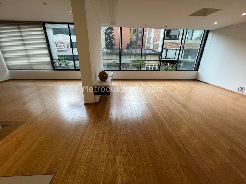 Piso – Bogotá, Chicó Lago - Más