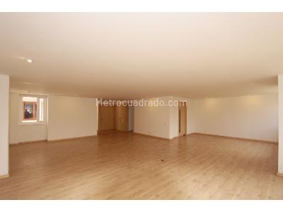 Apartamento en venta en Rincon Del Chico, Bogotá · foto 2 de 20