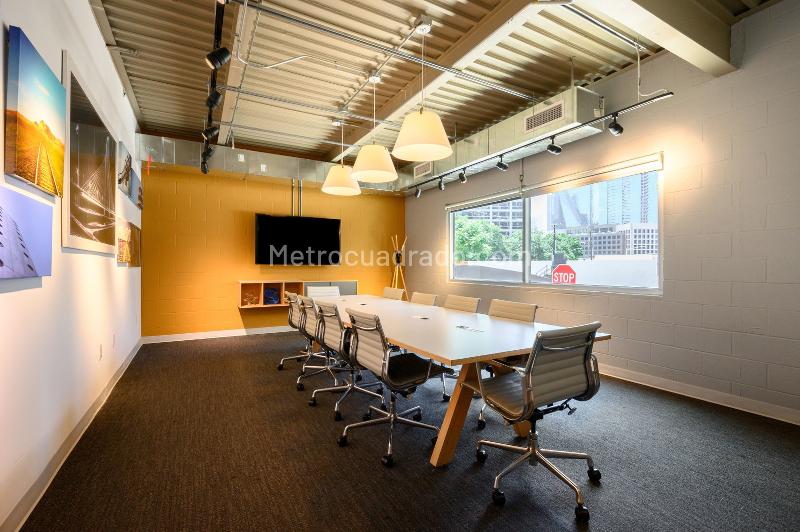 Oficina en Arriendo, Centro Y Zona Colonial, Chía - Más