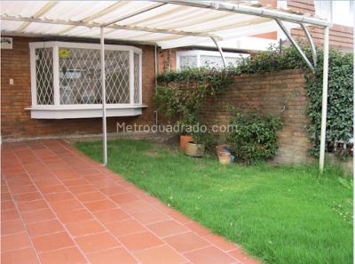 Casa en venta en Cedro Golf, Bogotá · foto 2 de 15
