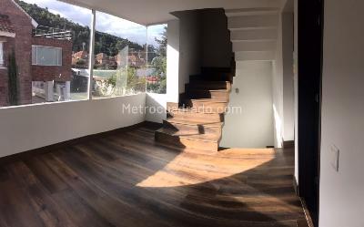 Casa de 4 alcobas en venta en San Jose De Bavaria, Bogotá, 360 m² · foto 4 de 20