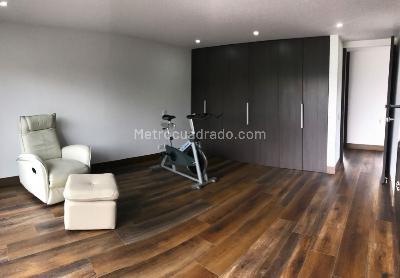 Casa de 4 alcobas en venta en San Jose De Bavaria, Bogotá, 360 m² · foto 5 de 20