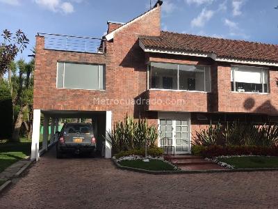 Casa de 4 alcobas en venta en San Jose De Bavaria, Bogotá, 360 m² · foto 9 de 20