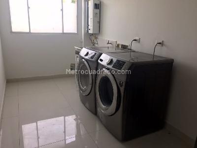 Casa de 4 alcobas en venta en San Jose De Bavaria, Bogotá, 360 m² · foto 11 de 20