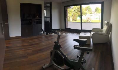 Casa de 4 alcobas en venta en San Jose De Bavaria, Bogotá, 360 m² · foto 14 de 20