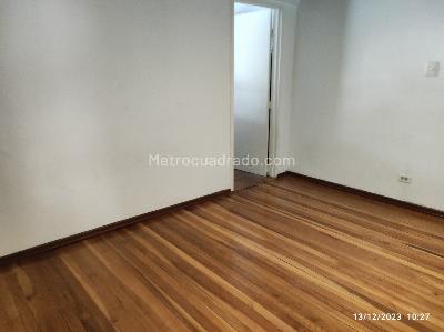 Casa de 5 alcobas en venta en Santa Maria Del Lago, Bogotá, 250 m² · foto 8 de 19