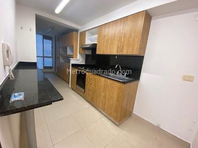 Apartamento en venta en Modelia, Bogotá · foto 4 de 18