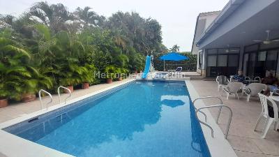 Casa de 3 alcobas en venta en El Peñon, Girardot, 225 m² · foto 9 de 11