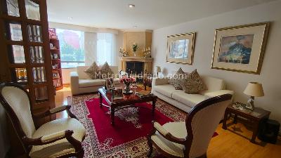 Apartamento en venta en Santa Barbara Central, Bogotá · foto 2 de 20