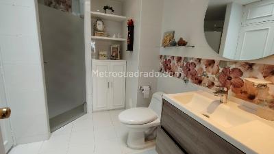 Casa de 3 alcobas en venta en Malibu Batan, Bogotá, 300 m² · foto 12 de 20