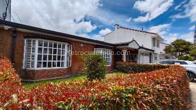 Casa de 3 alcobas en venta en Malibu Batan, Bogotá, 300 m² · foto 20 de 20