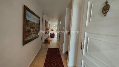 Casa de 3 alcobas en venta en Malibu Batan, Bogotá, 300 m² · foto 2 de 20