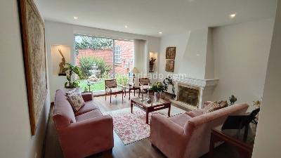 Casa de 3 alcobas en venta en Malibu Batan, Bogotá, 300 m² · foto 7 de 20