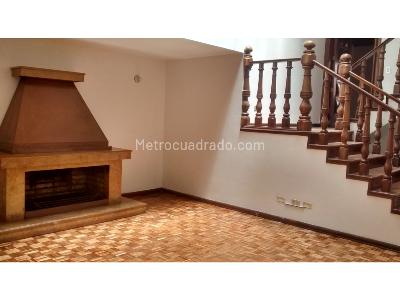 Casa de 5 alcobas en venta en Nueva Autopista, Bogotá, 480 m² · foto 7 de 8