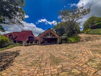 Casa en venta en Altos De Yerbabuena, Chía · foto 15 de 20