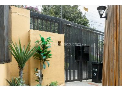 Casa de 5 alcobas en venta en Chapinero Alto, Bogotá, 405 m² · foto 2 de 20