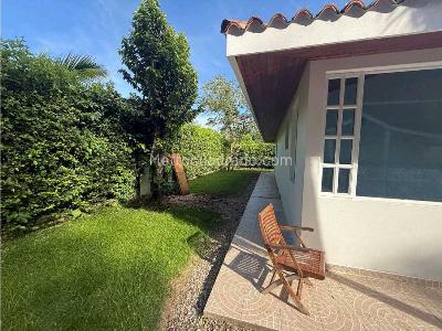 Casa de 4 alcobas en venta en Vereda Nilo, Girardot, 350 m² · foto 4 de 20