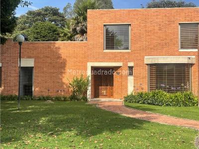 Casa de 3 alcobas en venta en Guaymaral, Bogotá, 300 m² · foto 2 de 20