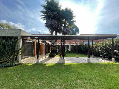 Casa de 3 alcobas en venta en Guaymaral, Bogotá, 300 m² · foto 3 de 20
