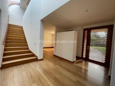 Casa de 3 alcobas en venta en Guaymaral, Bogotá, 300 m² · foto 4 de 20