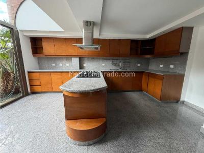 Casa de 3 alcobas en venta en Guaymaral, Bogotá, 300 m² · foto 9 de 20