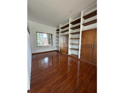 Casa de 3 alcobas en venta en Guaymaral, Bogotá, 300 m² · foto 11 de 20