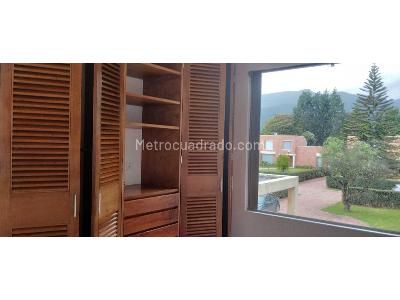 Casa de 3 alcobas en venta en Guaymaral, Bogotá, 300 m² · foto 19 de 20