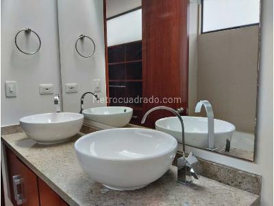 Casa de 3 alcobas en venta en Cajica, Cajicá, 198 m² · foto 2 de 20