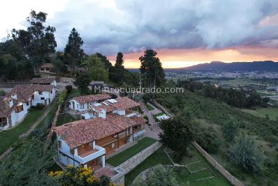 Casa de 4 alcobas en venta en Conjunto Alto De La Cruz, Chía, 515 m² · foto 6 de 18