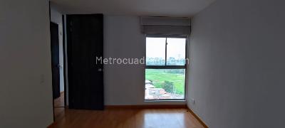 Apartamento de 3 alcobas en venta en Aures Corinto, Bogotá, 65 m² · foto 5 de 9