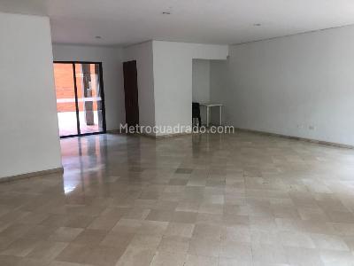 Apartamento de 3 alcobas en venta en Normandia, Cali, 185 m² · foto 17 de 18