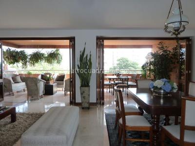 Apartamento de 3 alcobas en venta en La Arboleda, Cali, 220 m² · foto 3 de 20