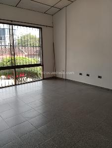 Casa de 4 alcobas en venta en El Limonar, Cali, 280 m² · foto 17 de 20
