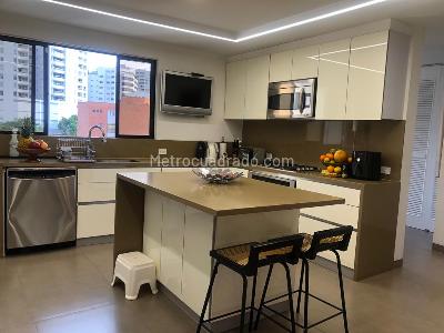 Apartamento de 3 alcobas en venta en Santa Teresita, Cali, 270 m² · foto 8 de 18