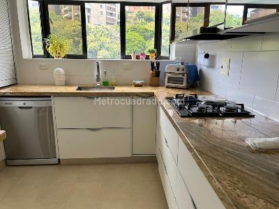 Apartamento de 3 alcobas en venta en Santa Teresita, Cali, 266 m² · foto 5 de 20