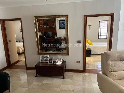 Apartamento de 3 alcobas en venta en Santa Teresita, Cali, 266 m² · foto 10 de 20