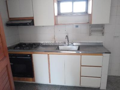 Apartamento de 3 alcobas en venta en La Flora, Cali, 60 m² · foto 3 de 13