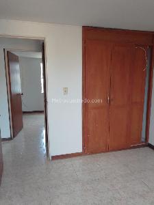 Apartamento de 3 alcobas en venta en La Flora, Cali, 60 m² · foto 8 de 13