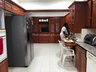 Apartamento en venta en La Arboleda, Cali · foto 4 de 13