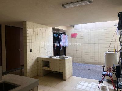 Casa de 3 alcobas en venta en La Arboleda, Cali, 350 m² · foto 15 de 17