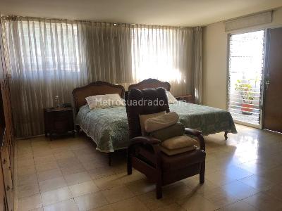 Casa de 3 alcobas en venta en La Arboleda, Cali, 350 m² · foto 5 de 17