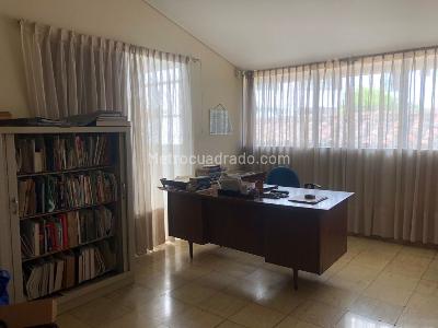 Casa de 3 alcobas en venta en La Arboleda, Cali, 350 m² · foto 8 de 17