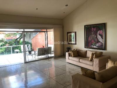 Casa de 3 alcobas en venta en La Arboleda, Cali, 350 m² · foto 9 de 17