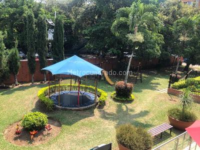 Apartamento de 3 alcobas en venta en Multicentro, Cali, 154 m² · foto 17 de 20