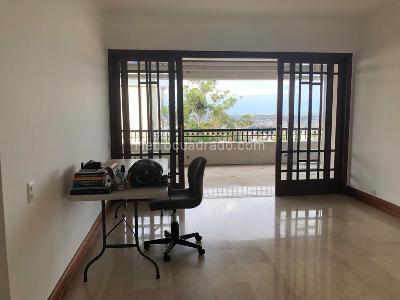 Apartamento de 3 alcobas en venta en Cristales, Cali, 256 m² · foto 2 de 20