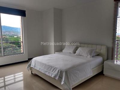 Apartamento de 1 alcoba en venta en Ciudad Jardin, Cali, 61 m² · foto 8 de 13
