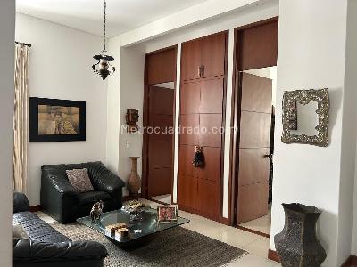 Apartamento de 3 alcobas en venta en Santa Rita, Cali, 280 m² · foto 9 de 20