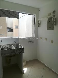 Apartamento en venta en Napoles, Cali · foto 7 de 18